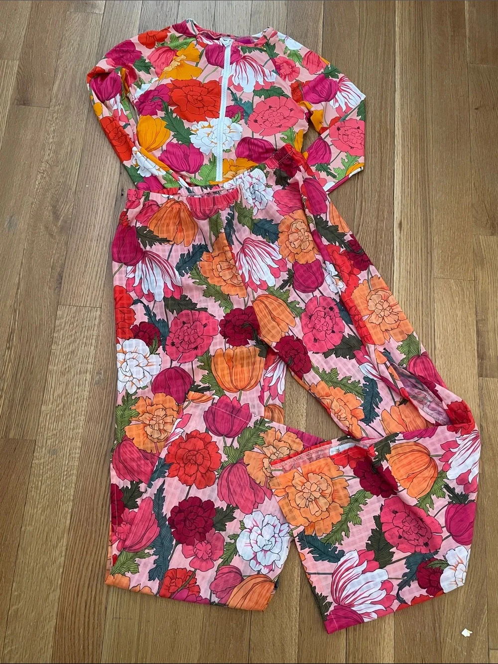 Trina Turk Pink Orange Floral Set Rash Guard and Semi Sheer Pants S/M - Picture 6 of 14